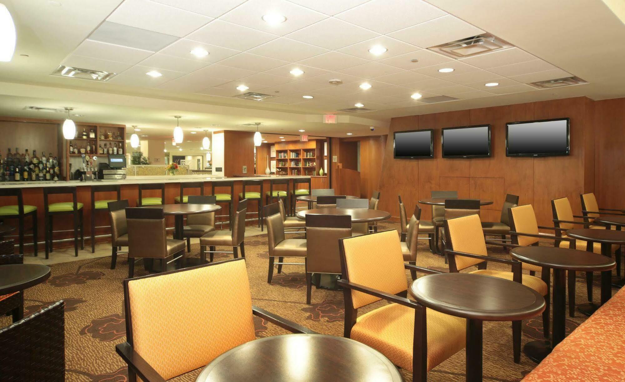 Hilton Garden Inn Pittsburgh University Place Restoran gambar